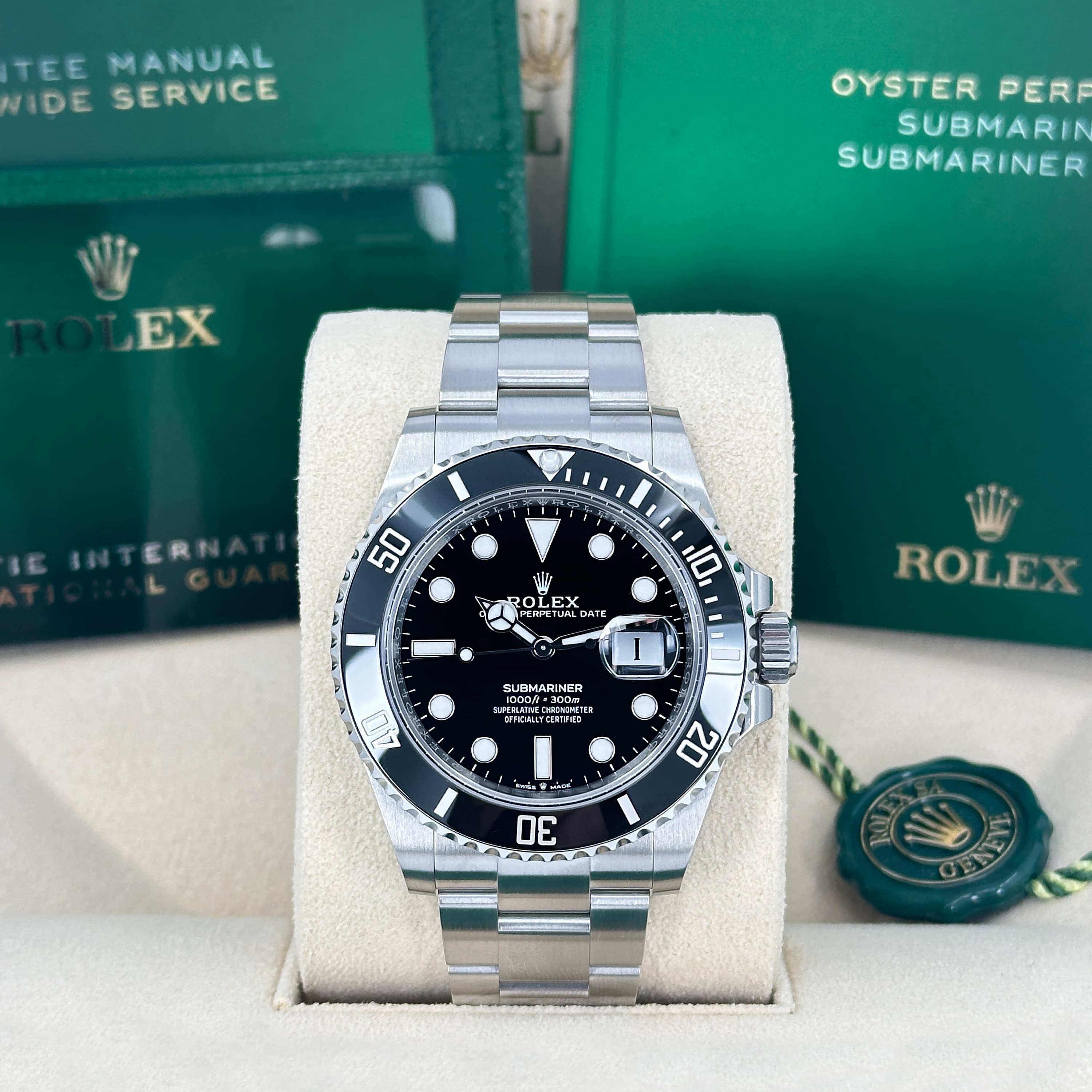 Rolex Submariner Date